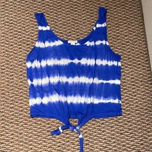 Forever 21 blue and white tie dye tank top with tie in front